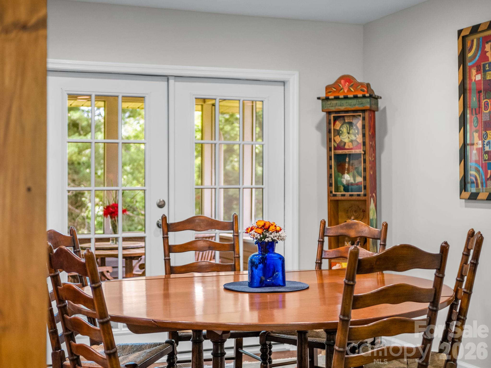 59 Underhill Road — Hendersonville