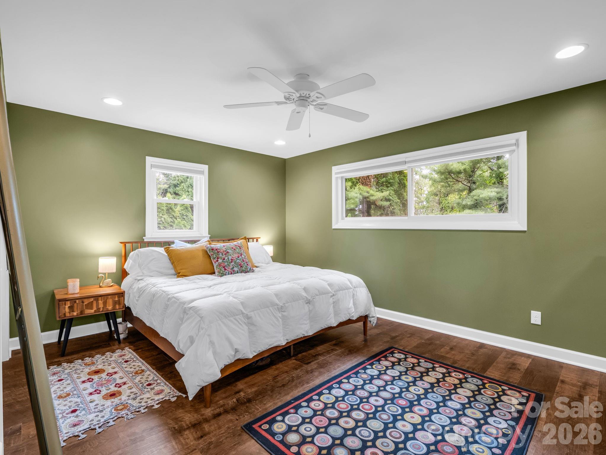 59 Underhill Road — Hendersonville