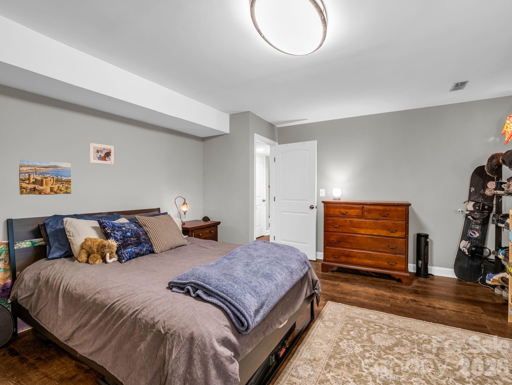 59 Underhill Road — Hendersonville