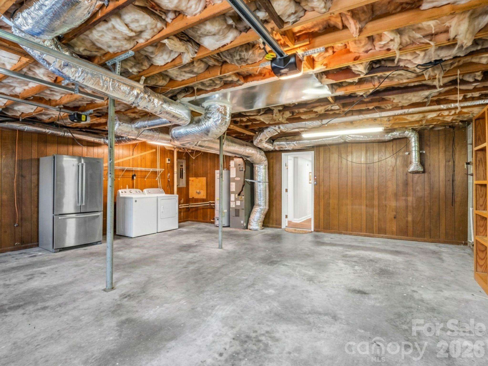 59 Underhill Road — Hendersonville