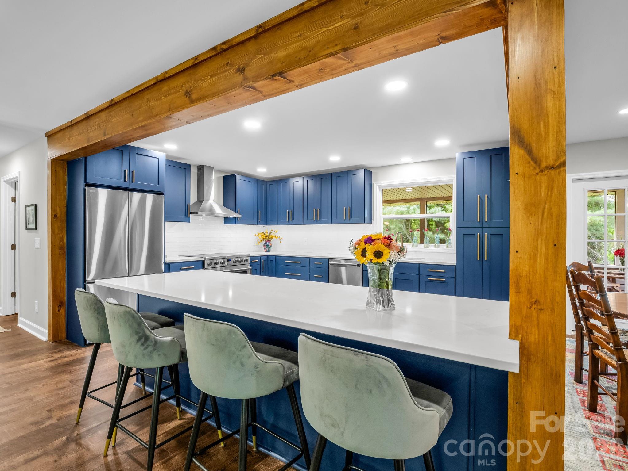 59 Underhill Road — Hendersonville