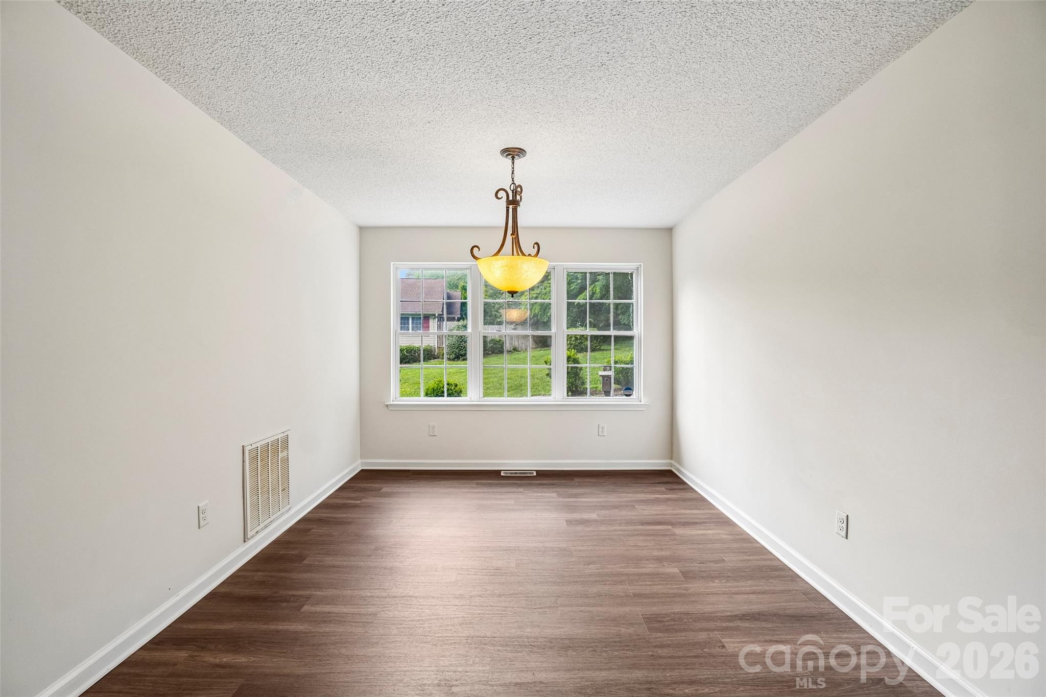 124 Karla Circle — Hendersonville