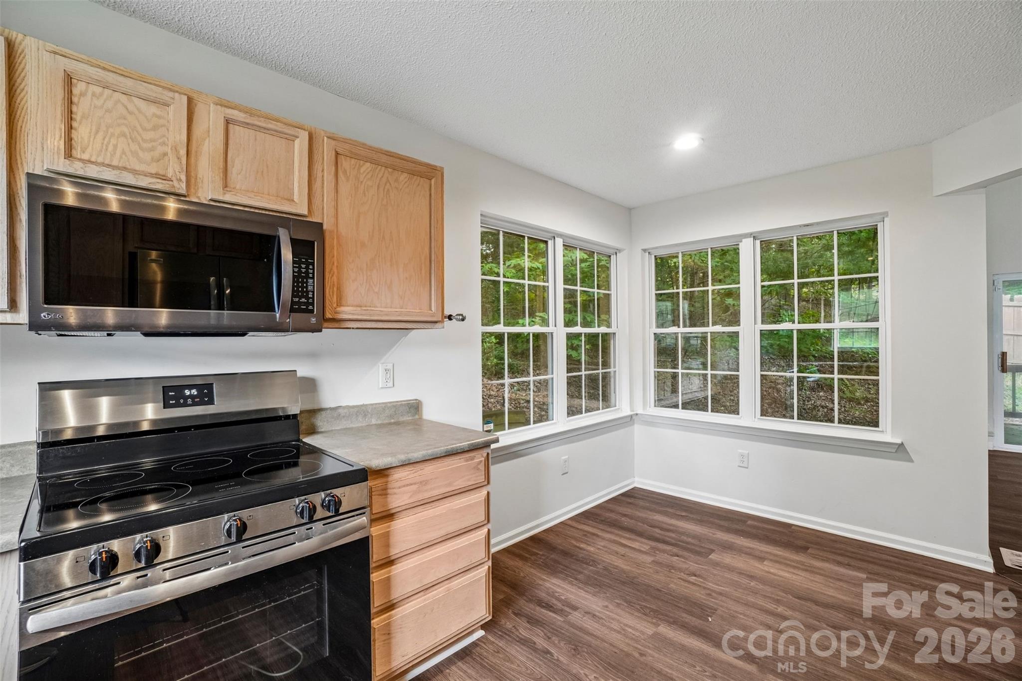 124 Karla Circle — Hendersonville