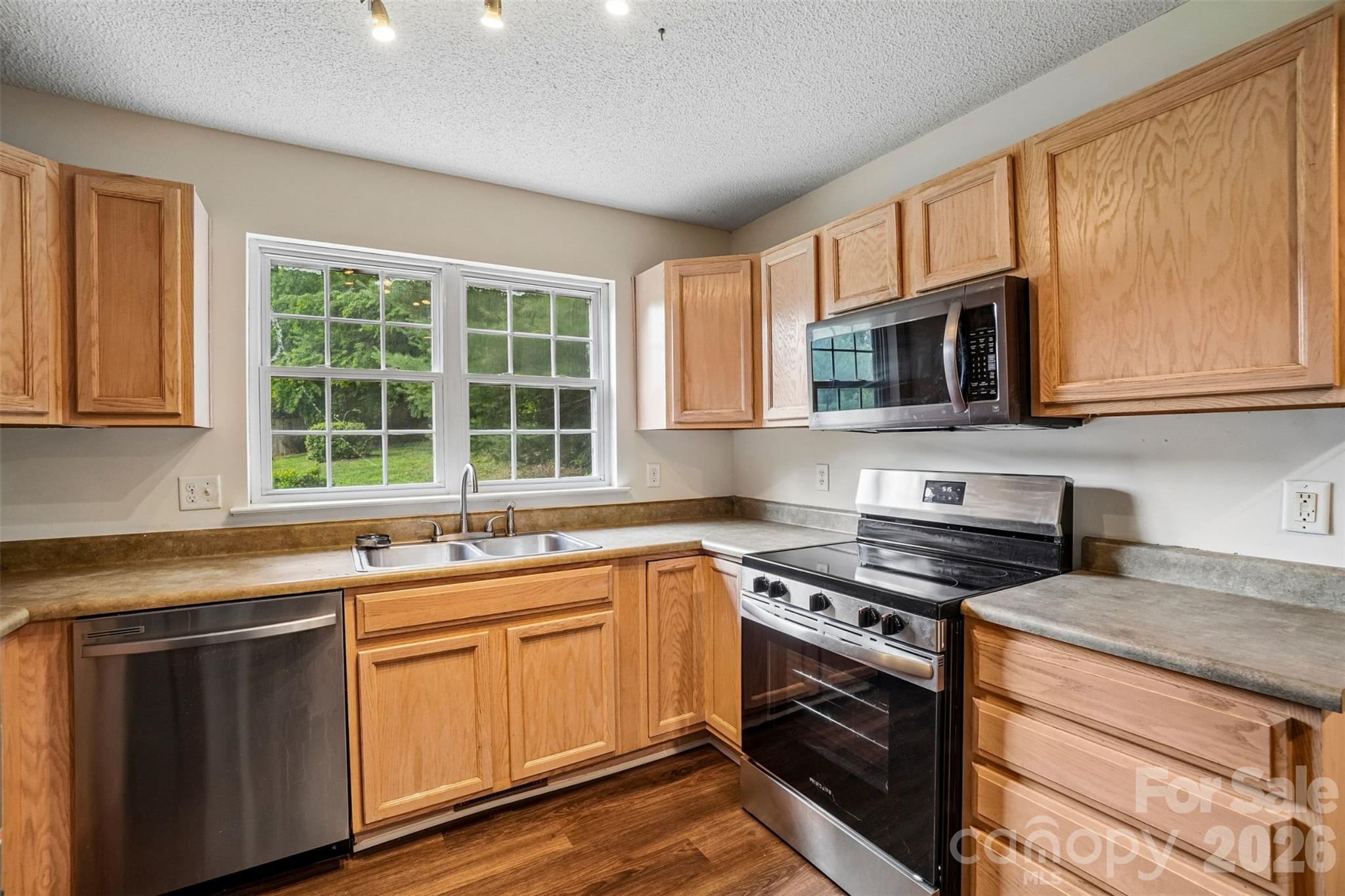 124 Karla Circle — Hendersonville