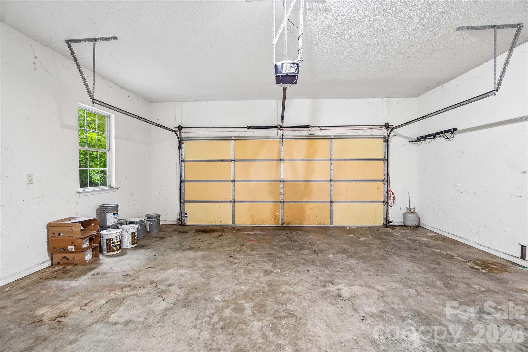 124 Karla Circle — Hendersonville