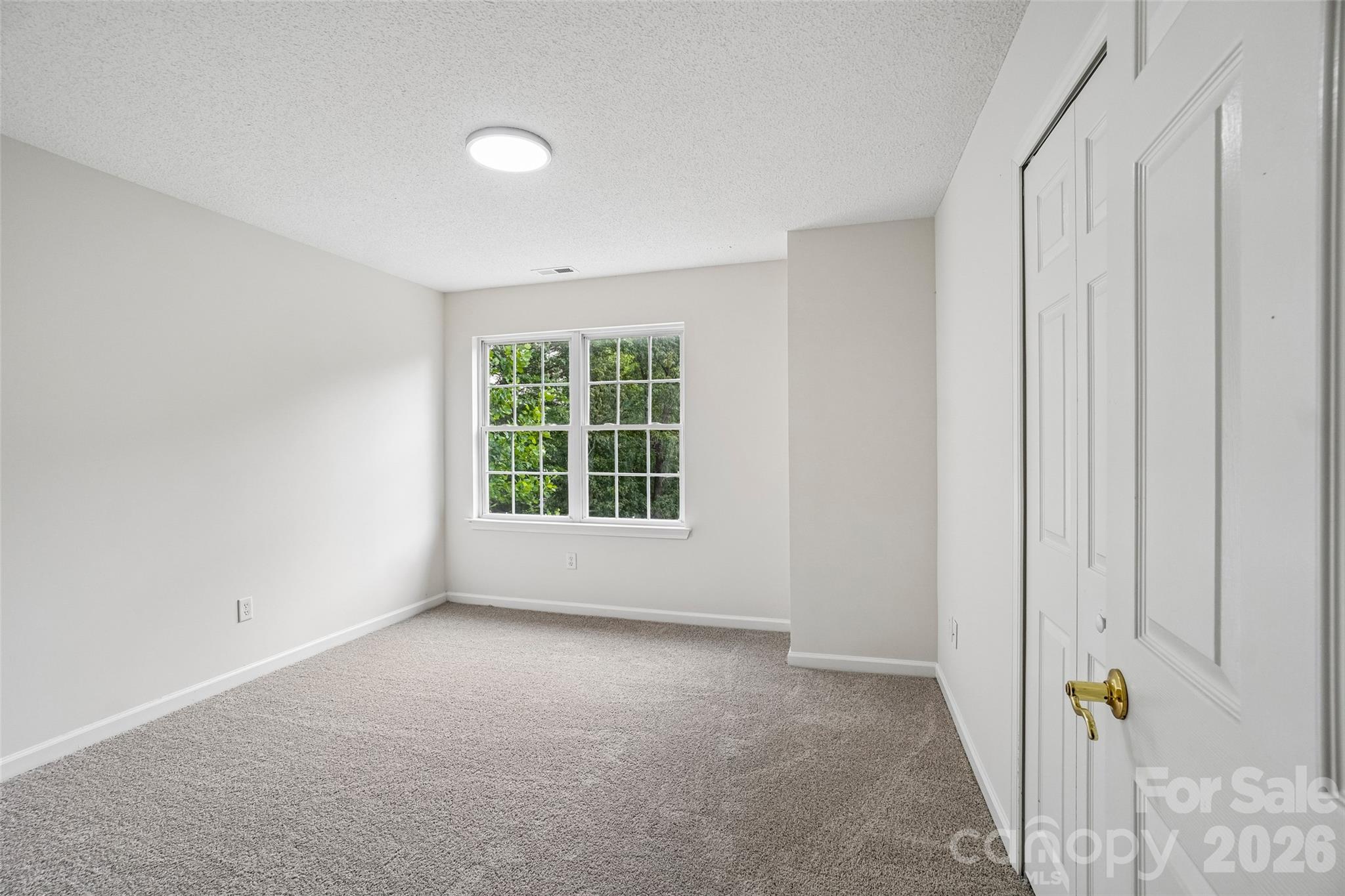 124 Karla Circle — Hendersonville