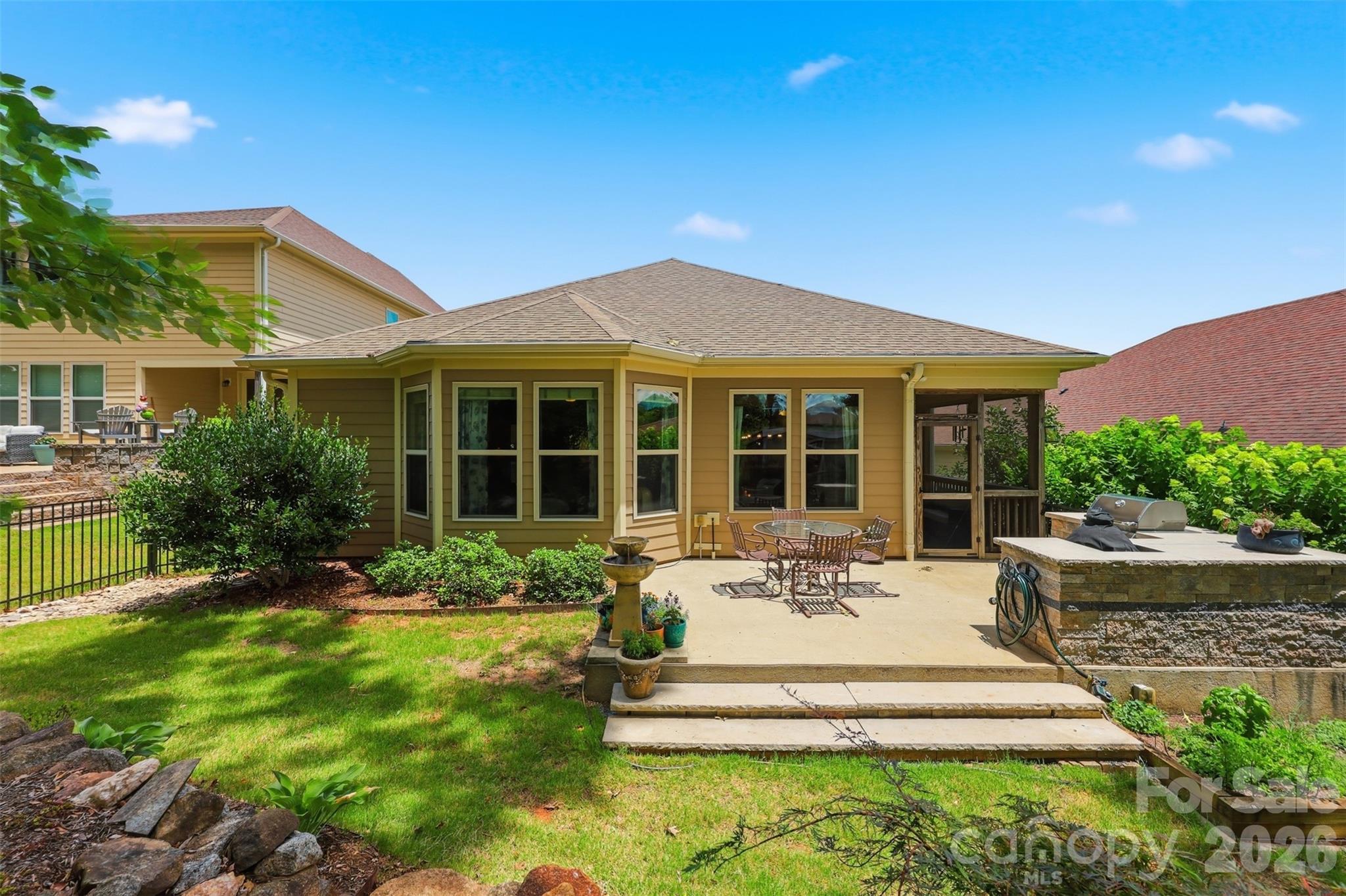 748 Lagan Court — Fort Mill