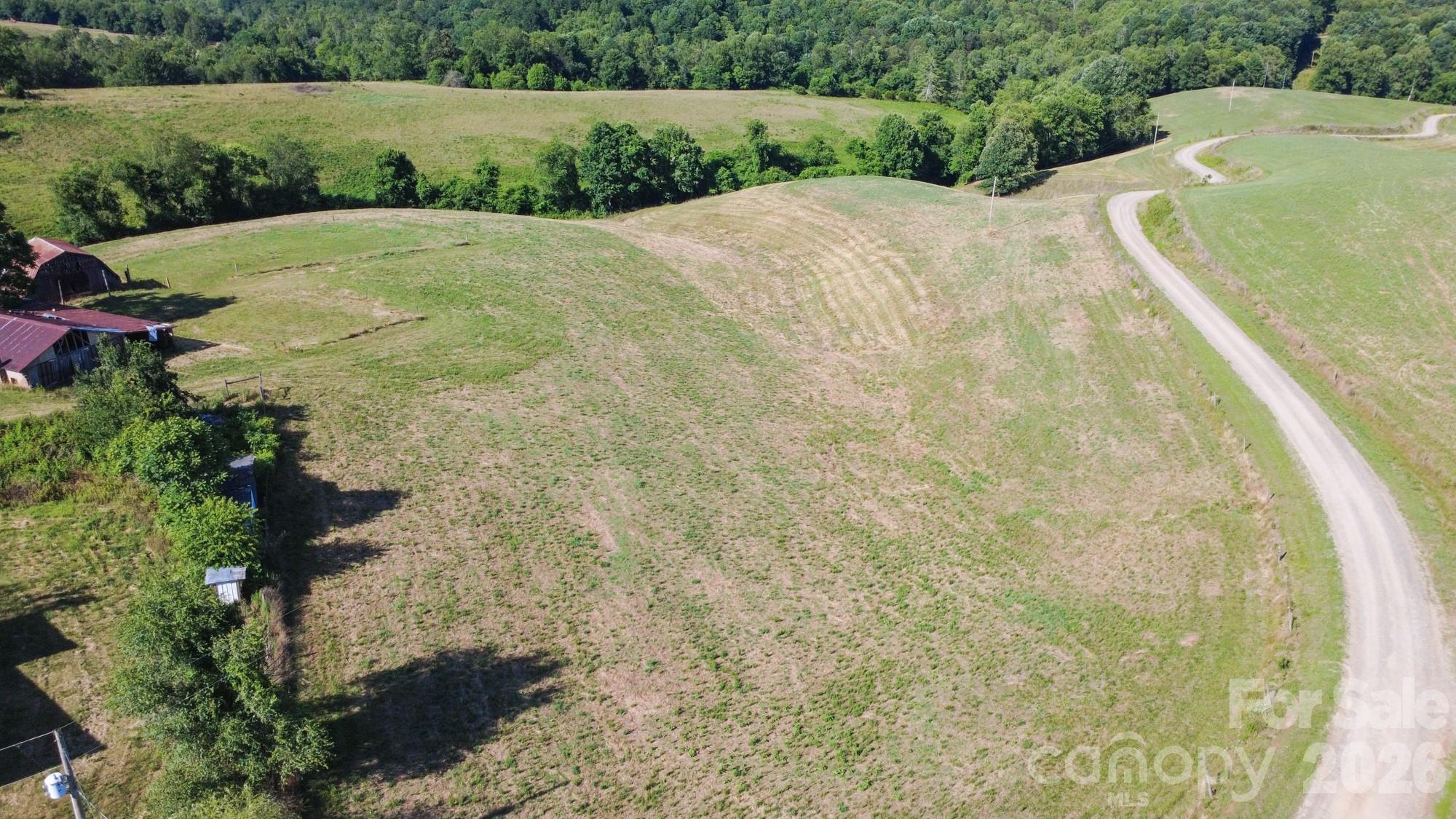 1779 Round Hill Church Road — Traphill