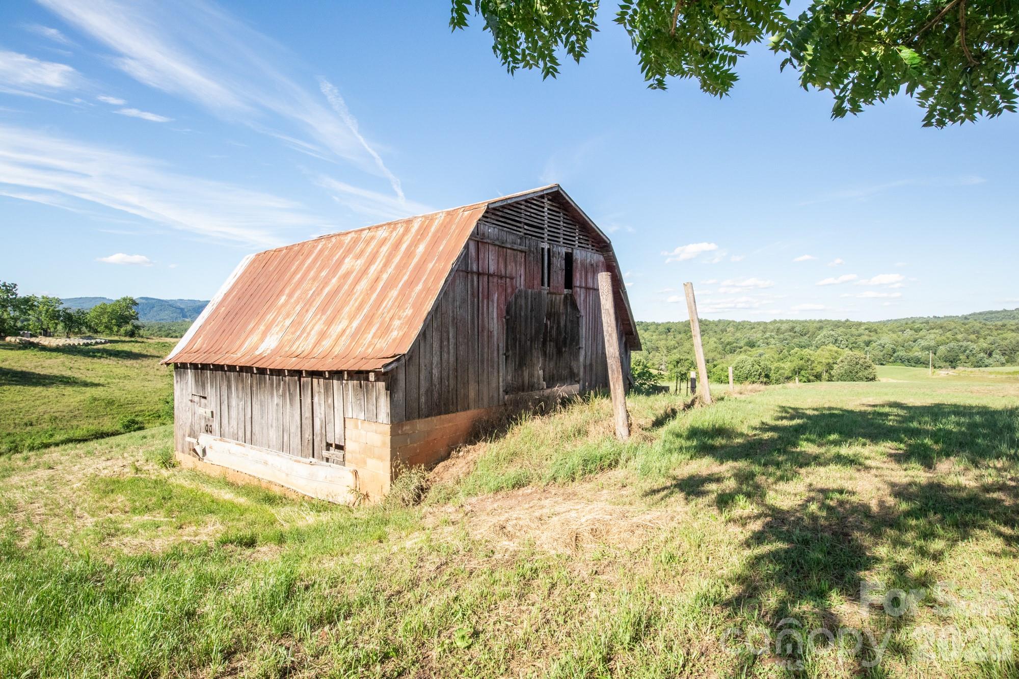 1779 Round Hill Church Road — Traphill