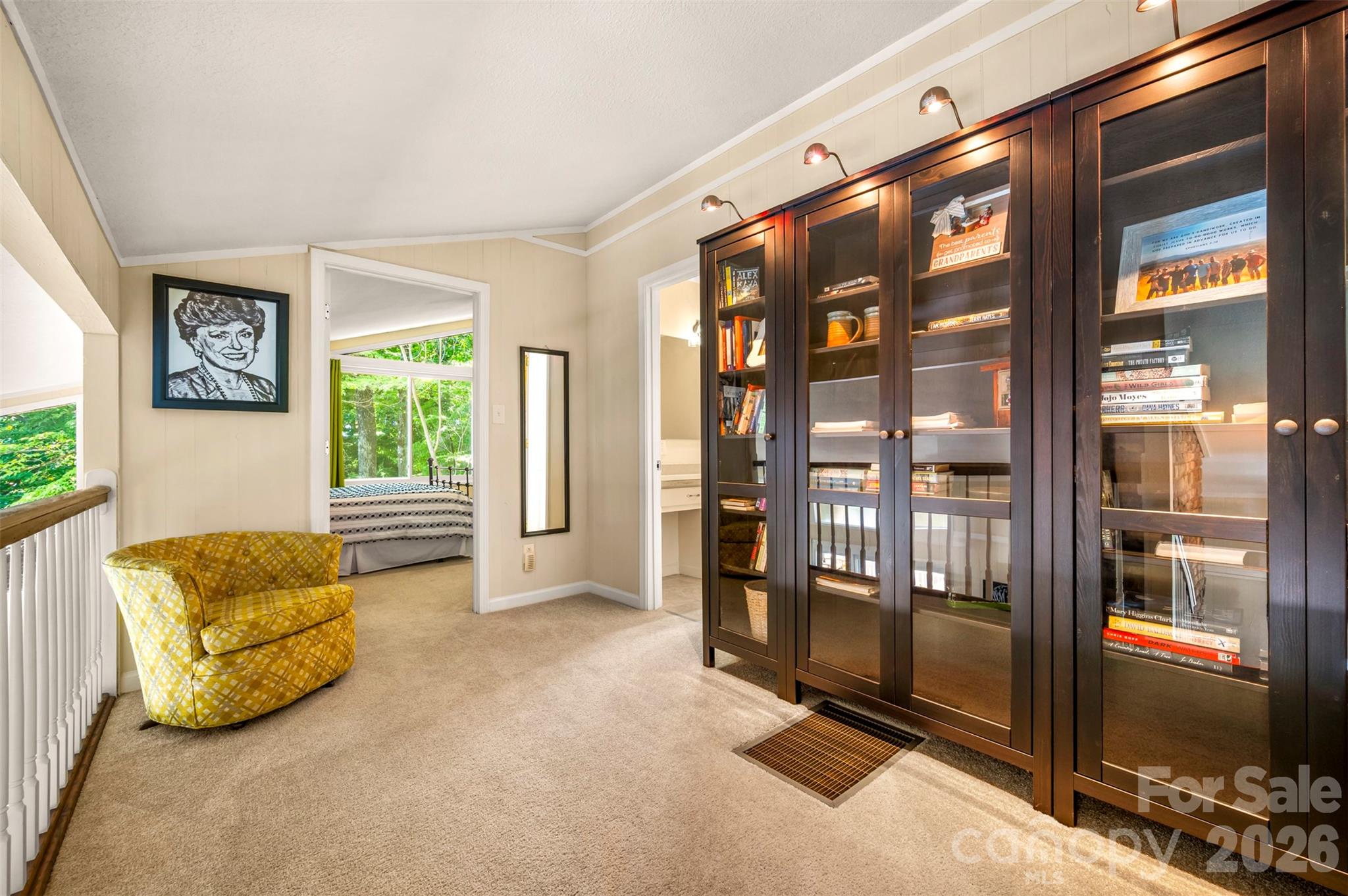 377 Kingswood Drive — Forest City