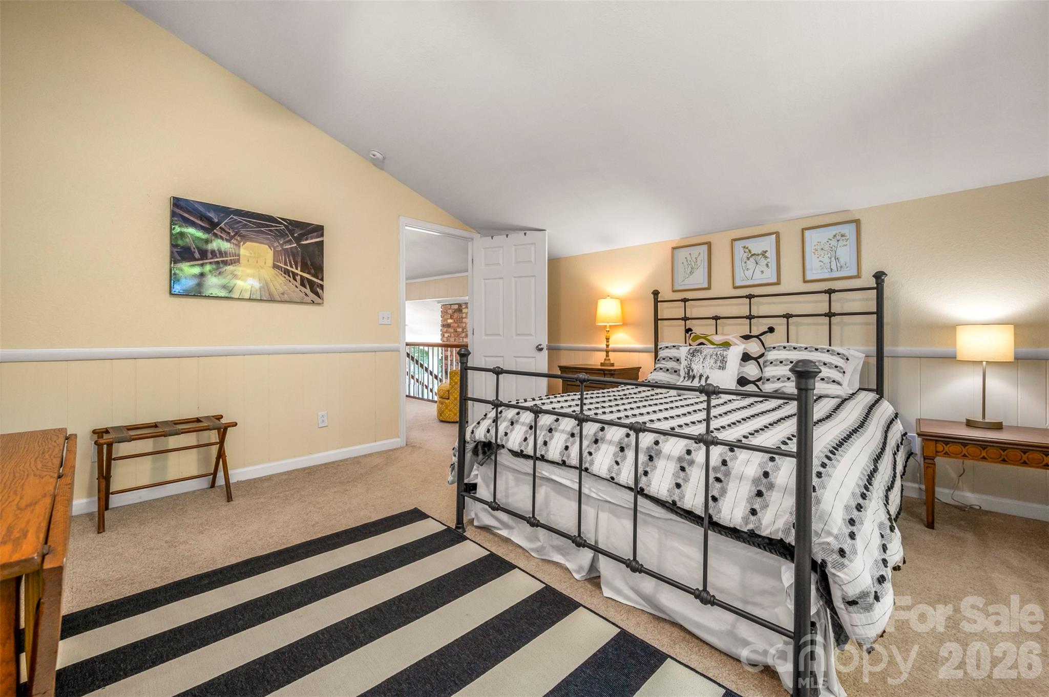 377 Kingswood Drive — Forest City