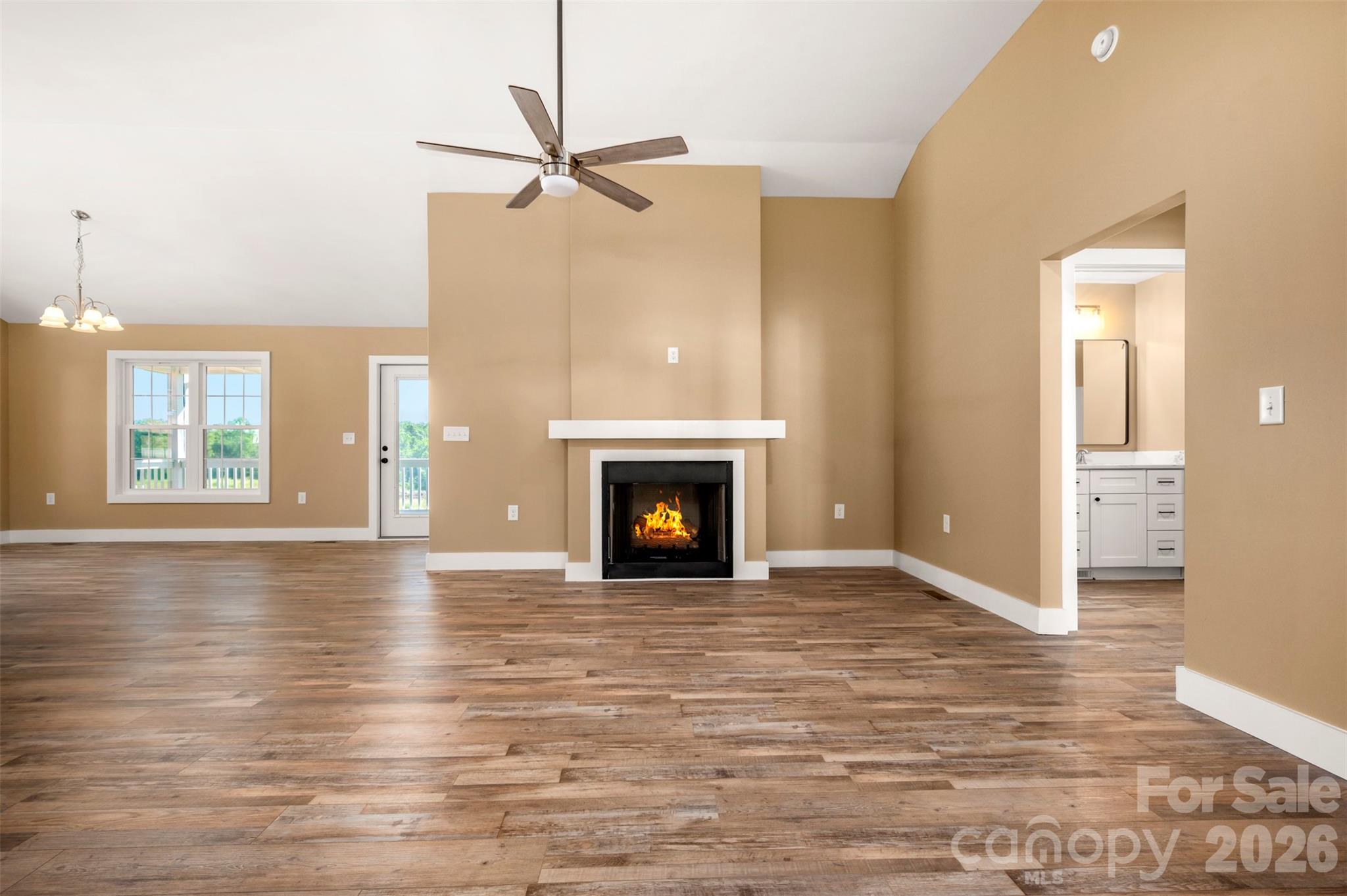 165 Central Park Circle — Spindale