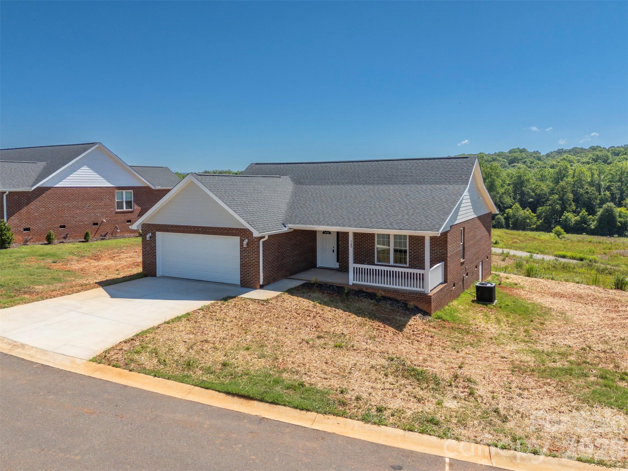 165 Central Park Circle — Spindale