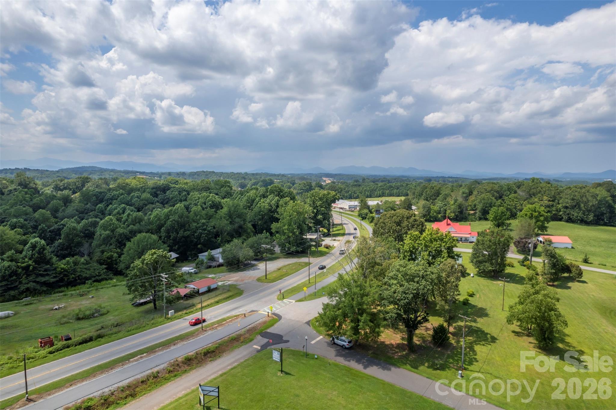 165 Central Park Circle — Spindale