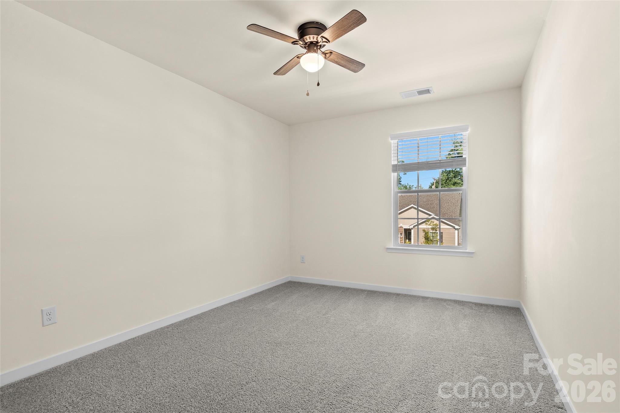 1414 5th Street Drive NE — Hickory