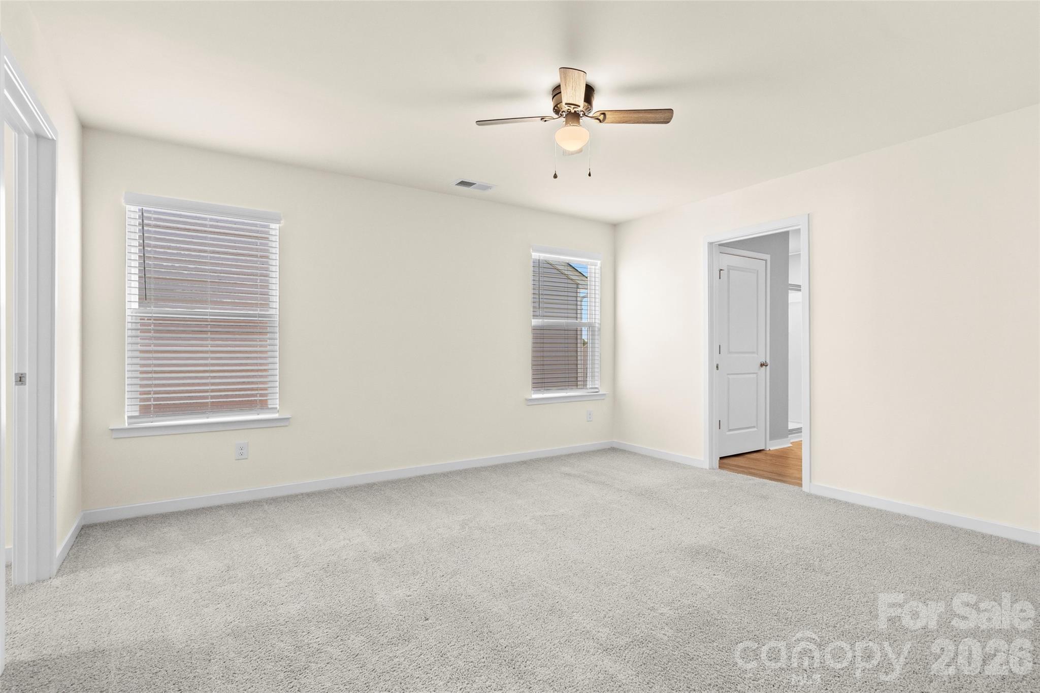 1414 5th Street Drive NE — Hickory