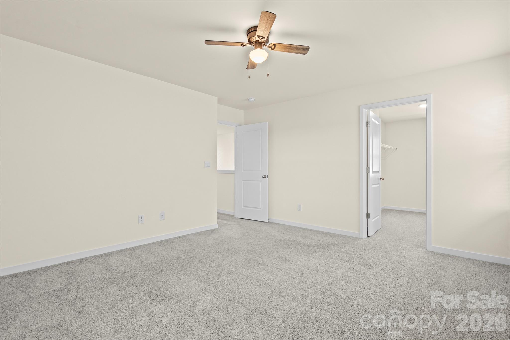 1414 5th Street Drive NE — Hickory