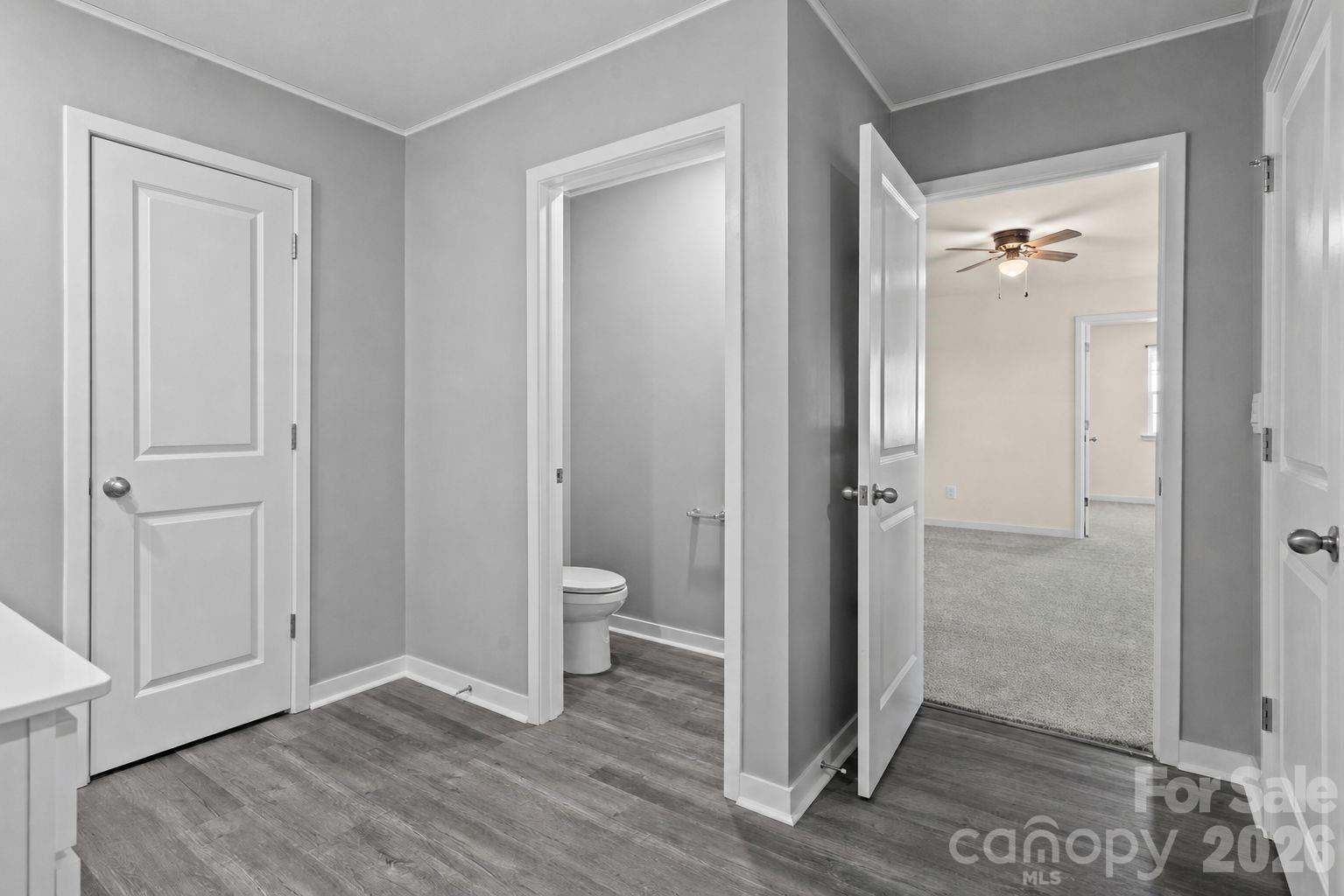 1414 5th Street Drive NE — Hickory