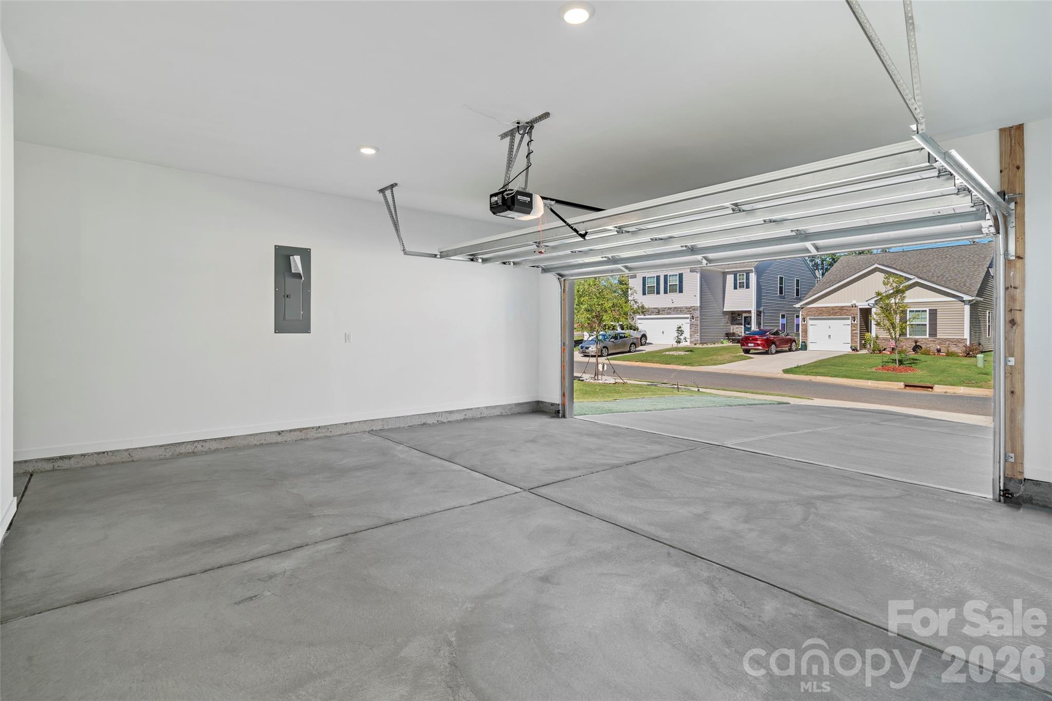 1414 5th Street Drive NE — Hickory