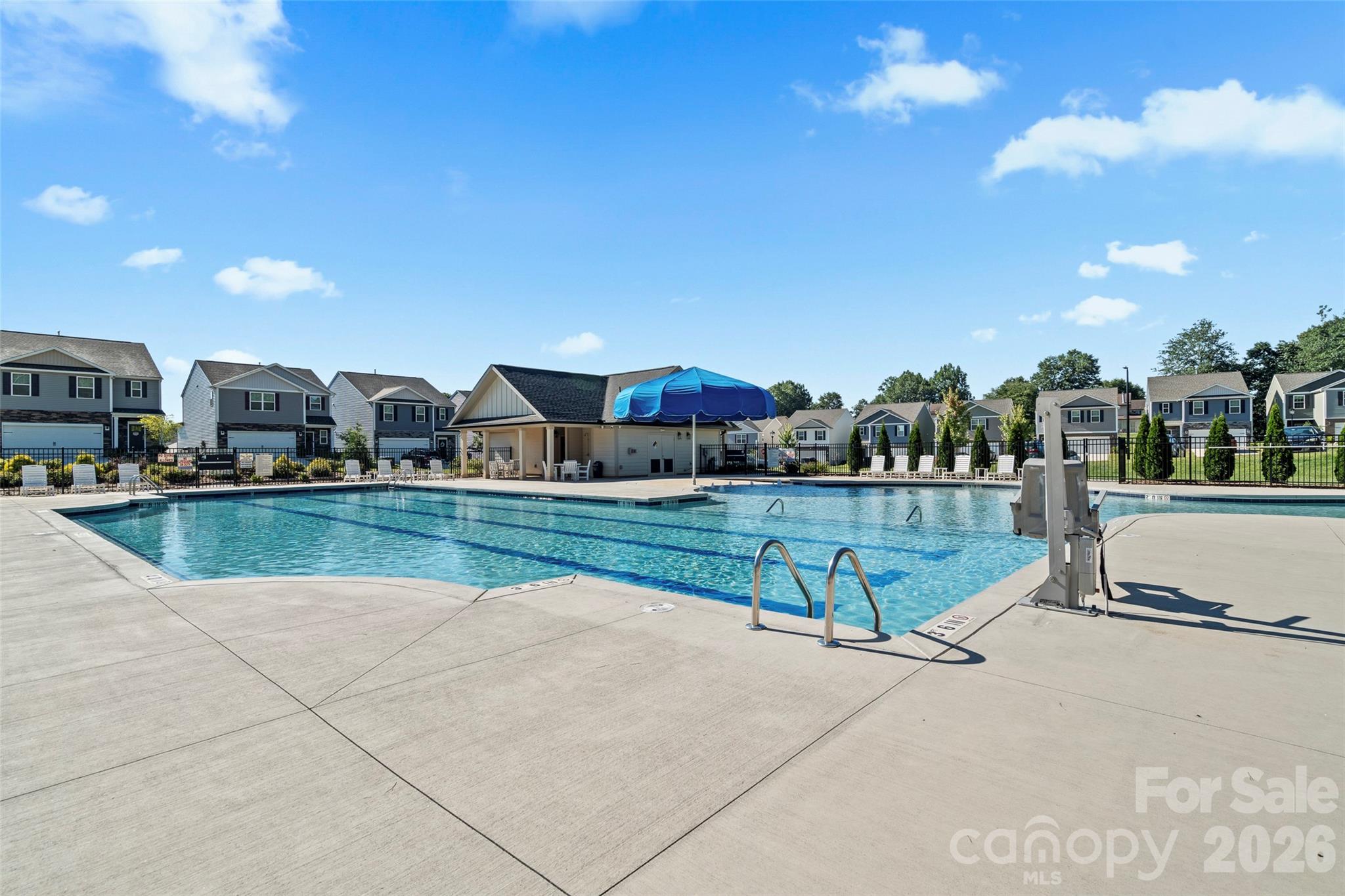 1414 5th Street Drive NE — Hickory