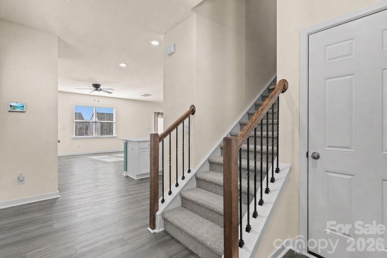 1414 5th Street Drive NE — Hickory