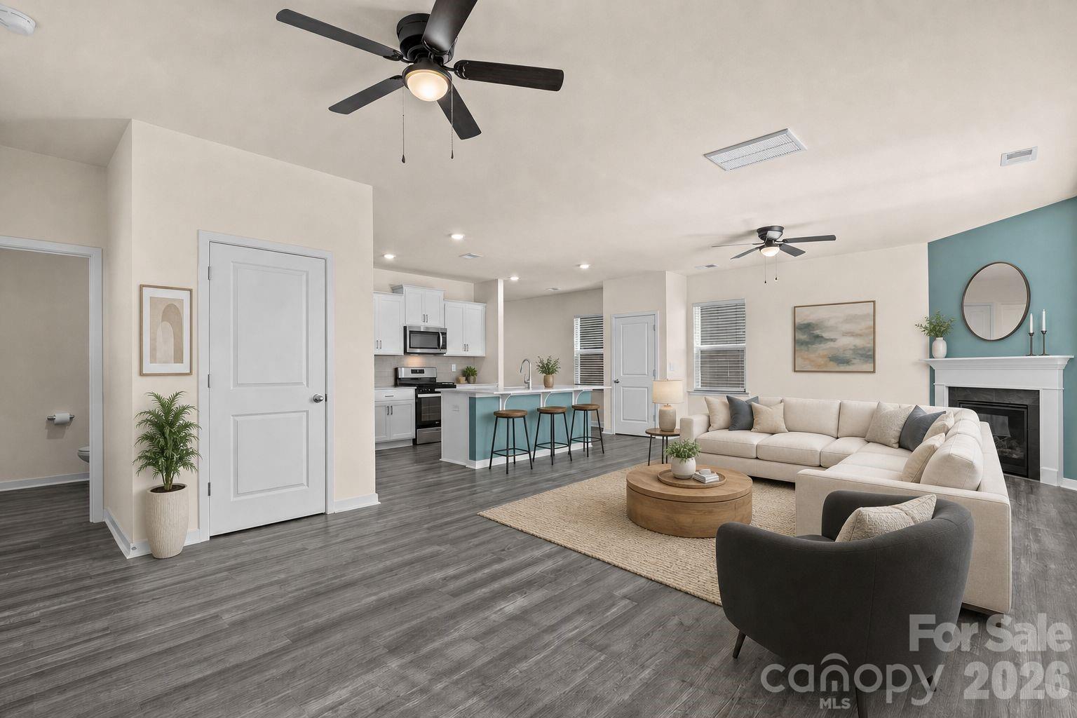 1414 5th Street Drive NE — Hickory