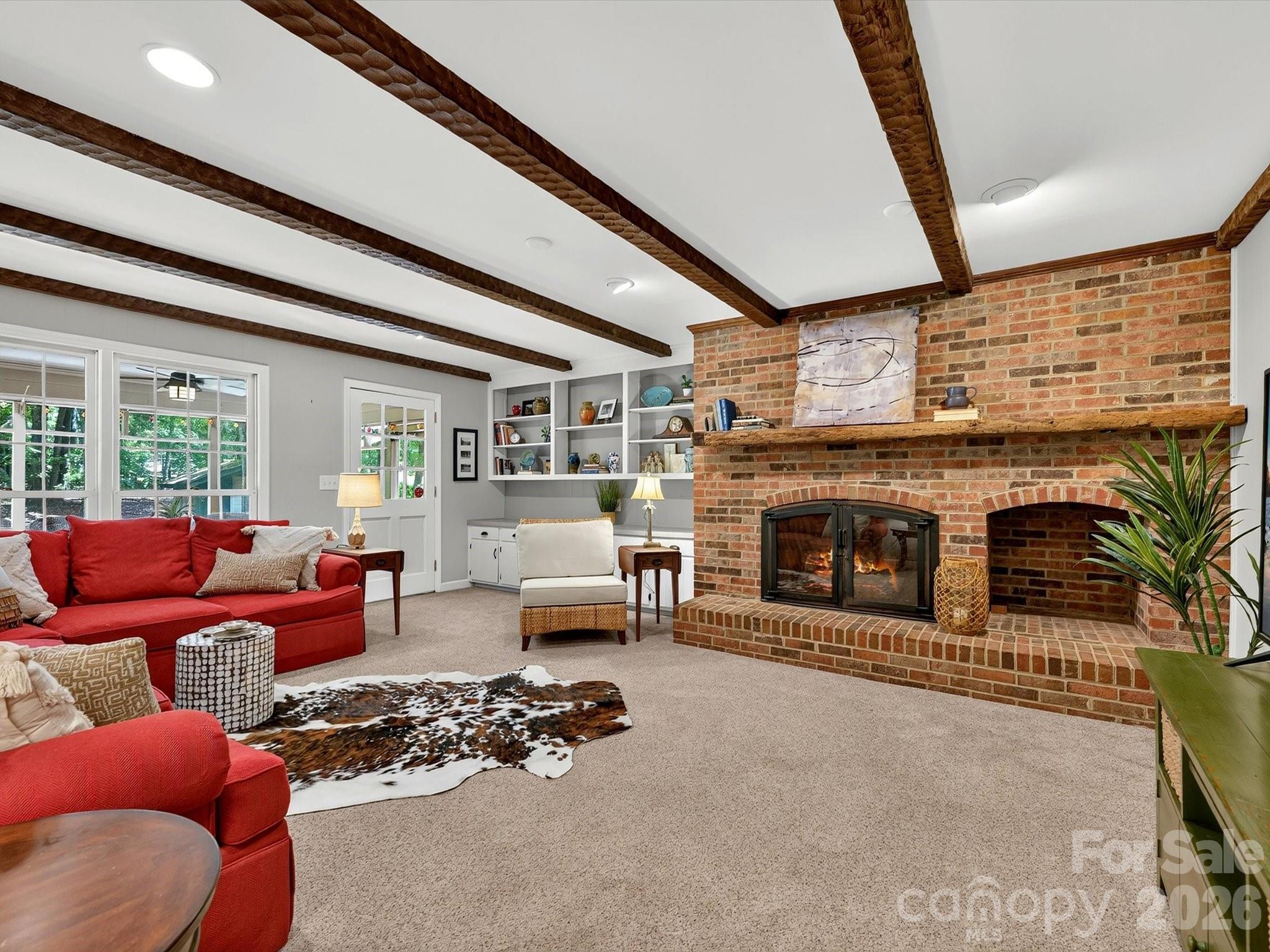 2542 Little Cove Road — Charlotte