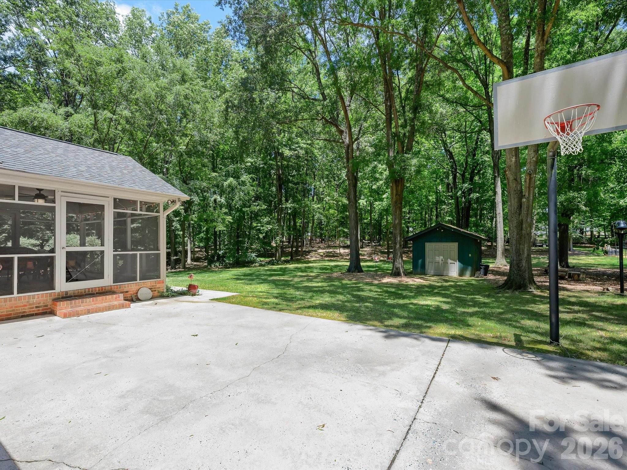 2542 Little Cove Road — Charlotte