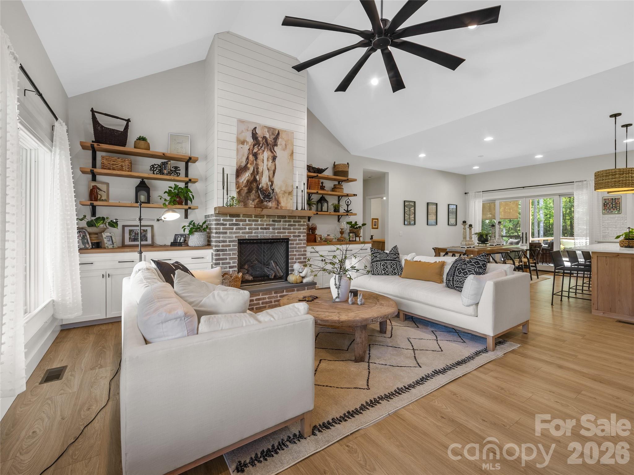 1844 Golf Course Road — Columbus