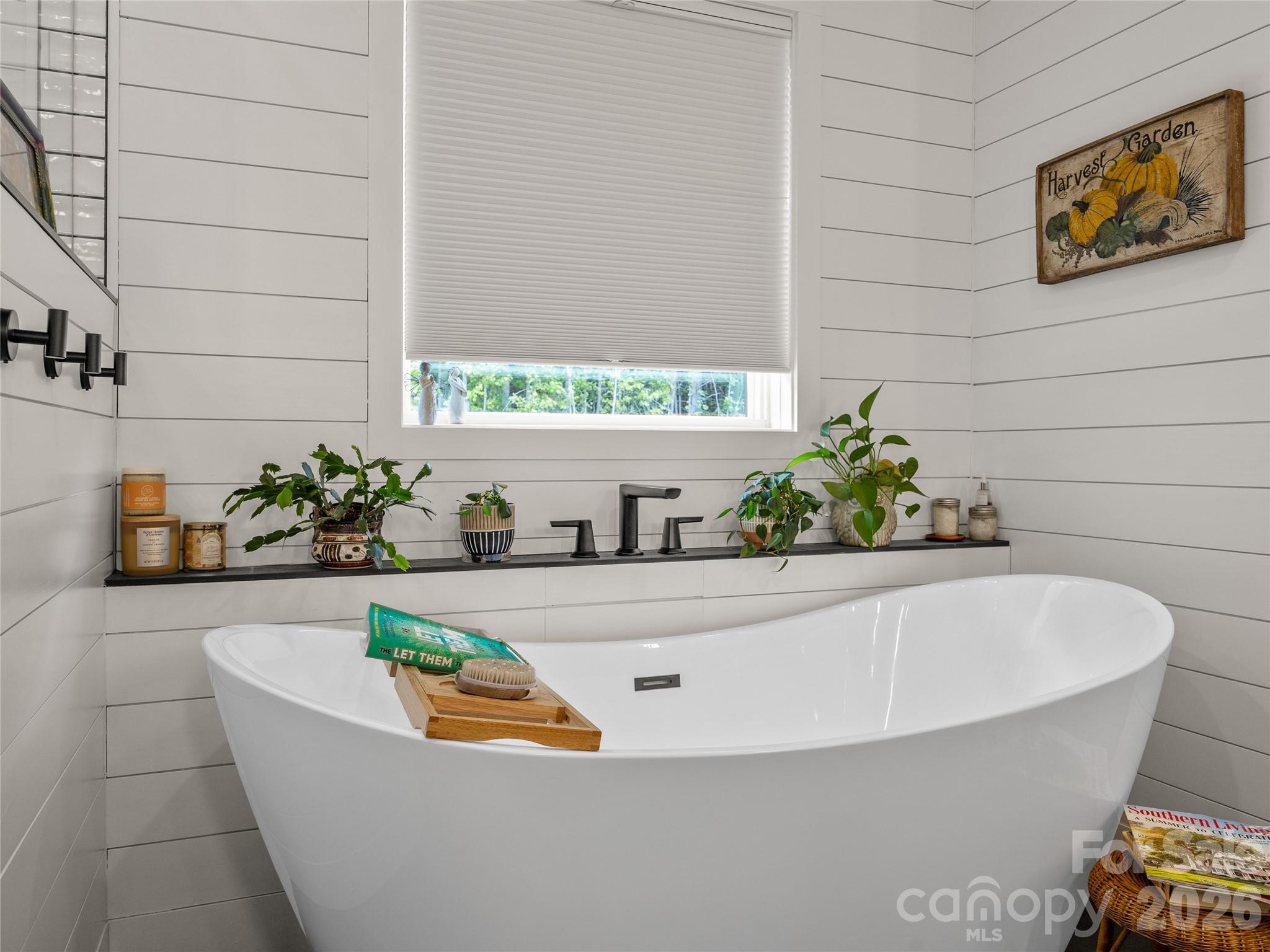 1844 Golf Course Road — Columbus