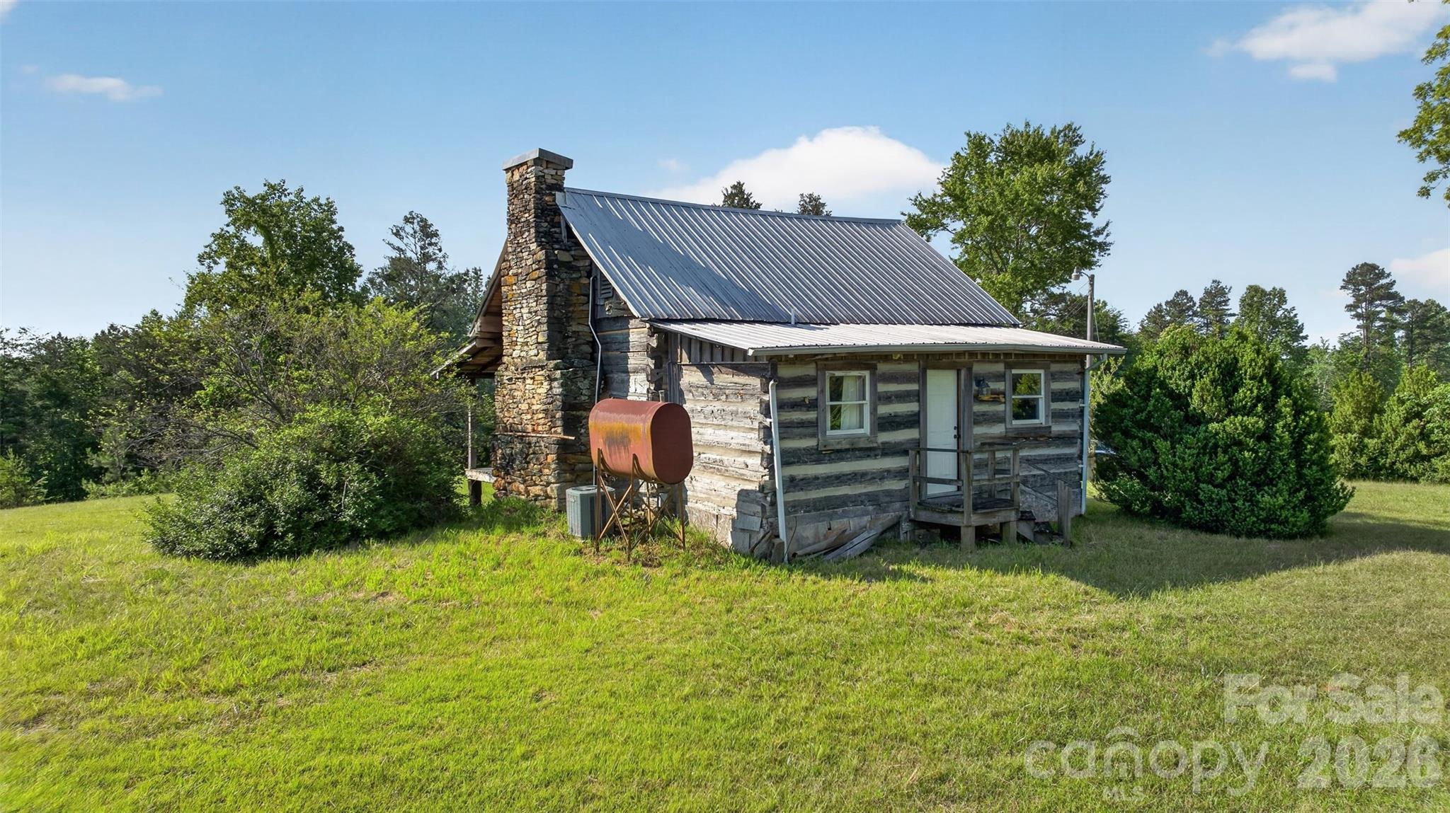 485 Frog Creek Road — Union Mills