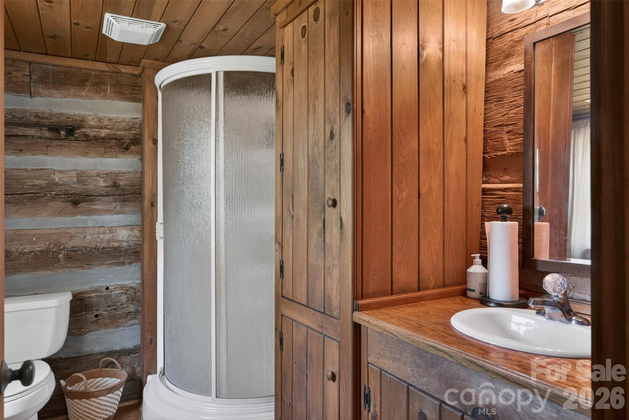 485 Frog Creek Road — Union Mills