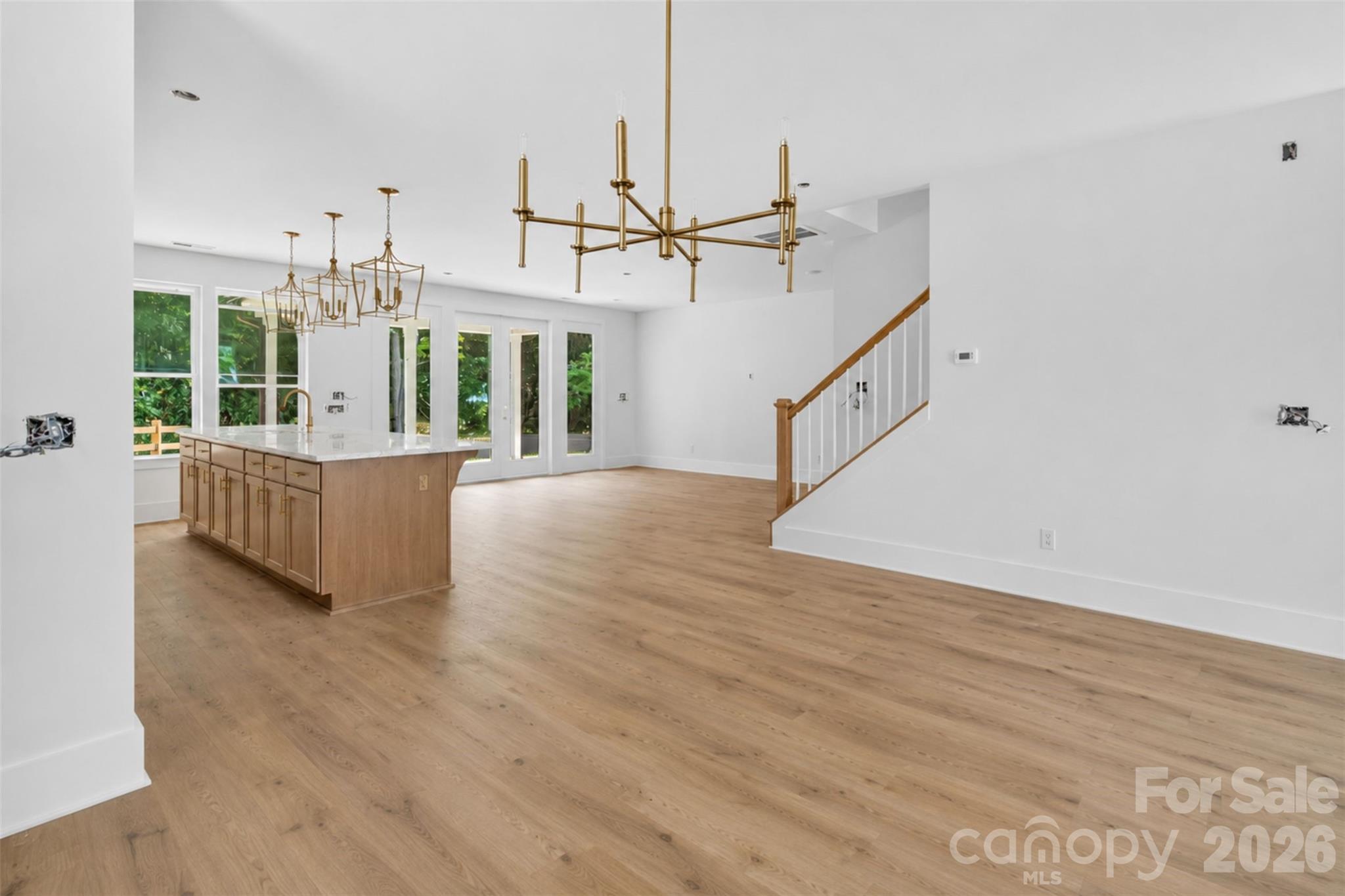 4919 Potter Road — Matthews