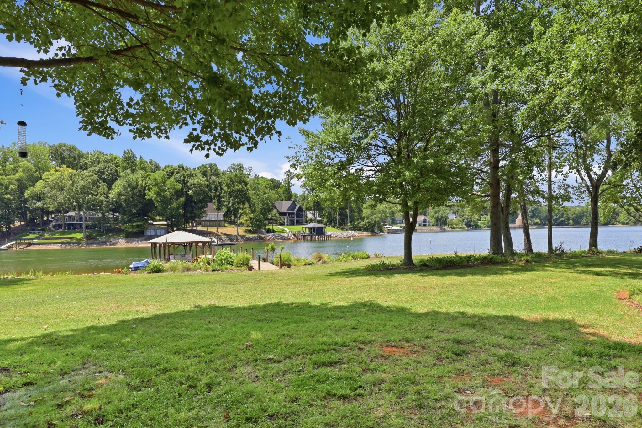 7631 Dellinger Road — Denver