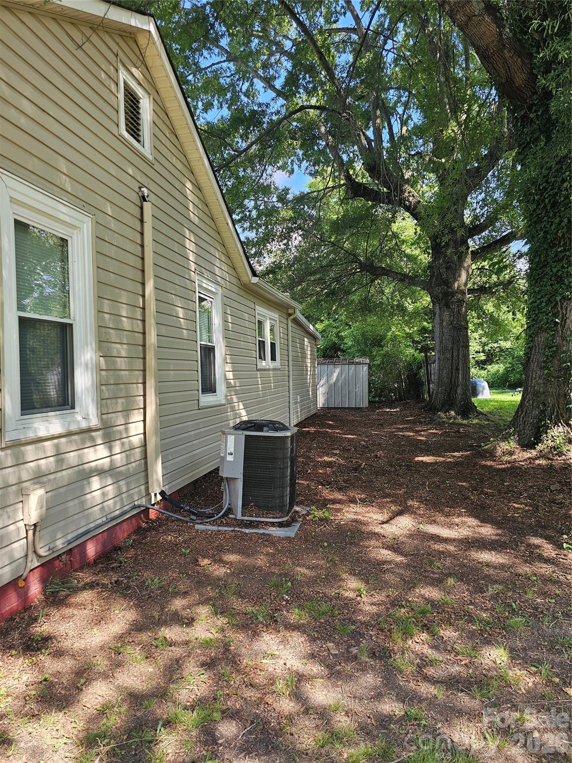 118 Dick Beam Road — Cherryville