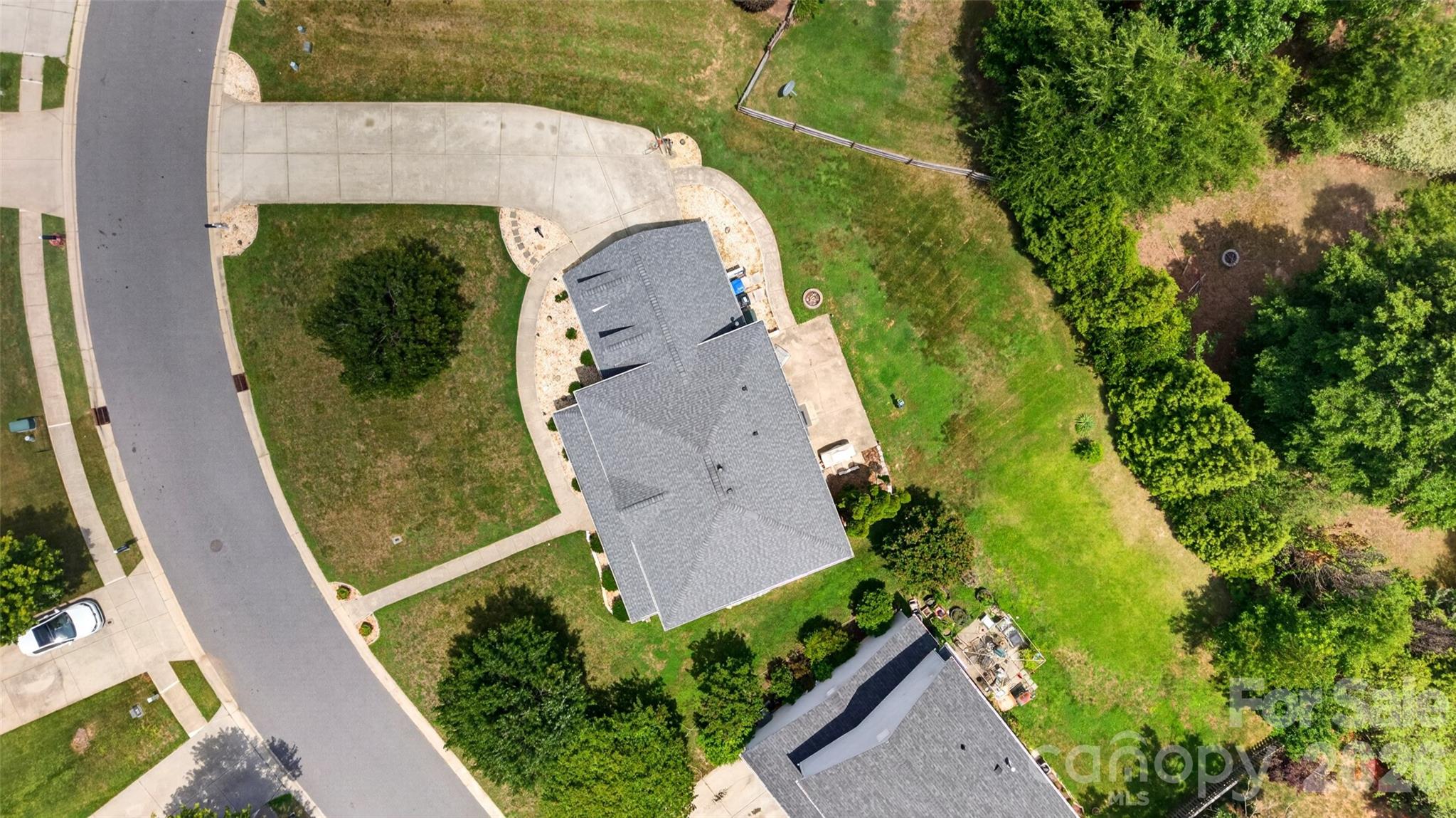 142 Elrosa Road — Mooresville