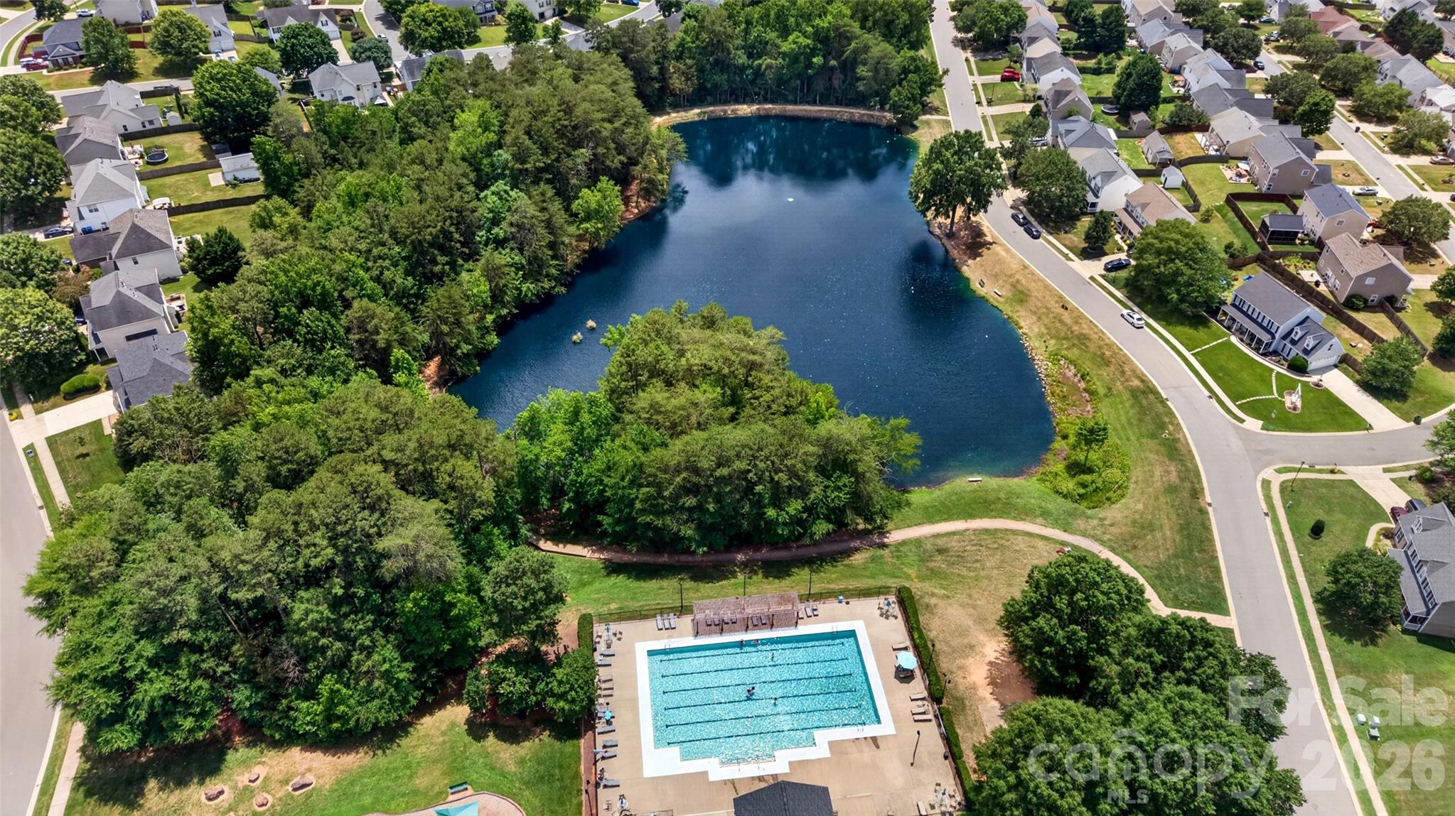 142 Elrosa Road — Mooresville