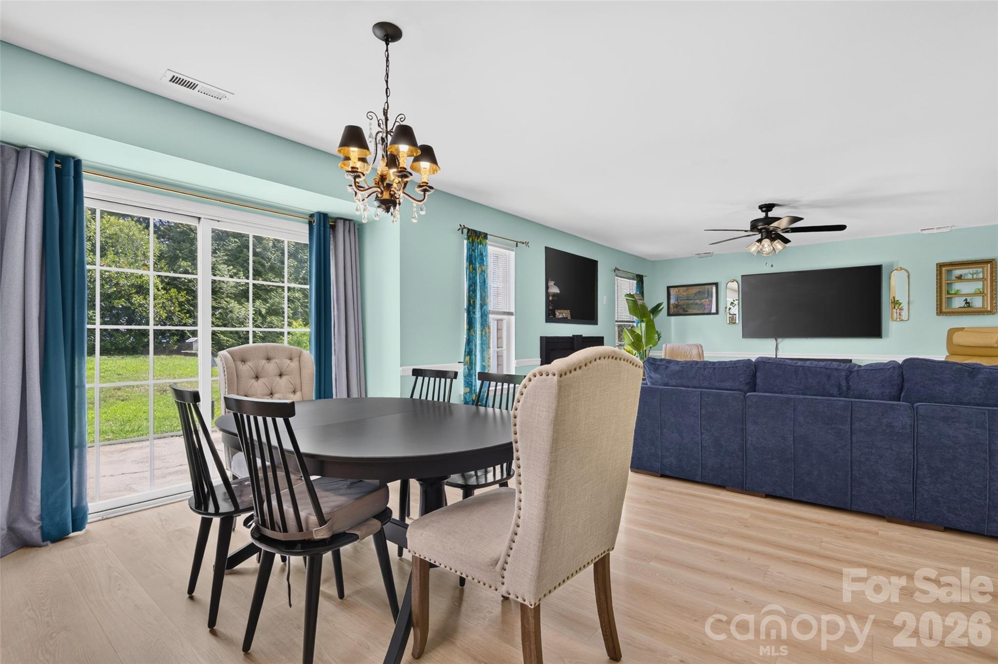 142 Elrosa Road — Mooresville