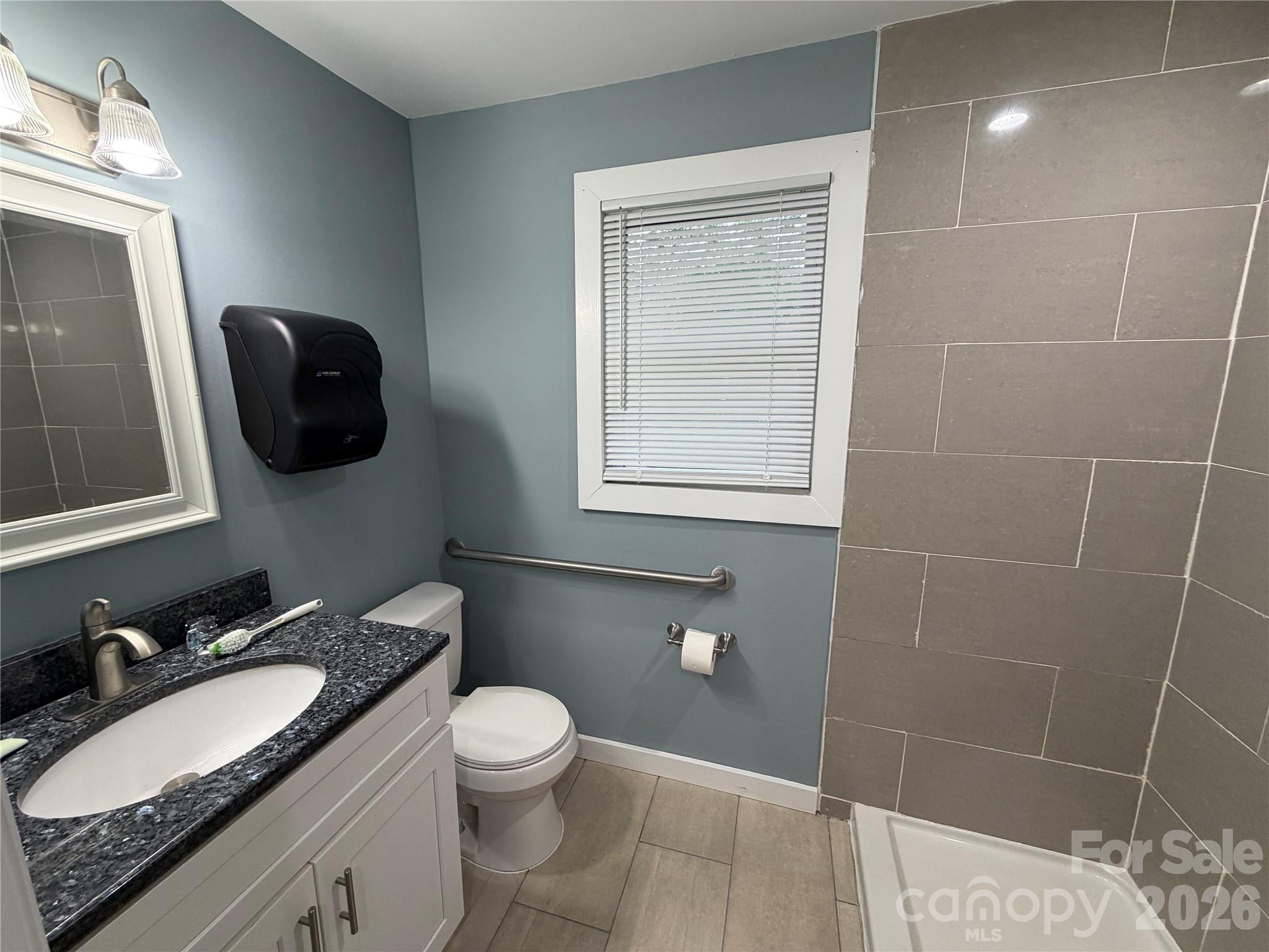 55 S Hildebran Avenue — Newton