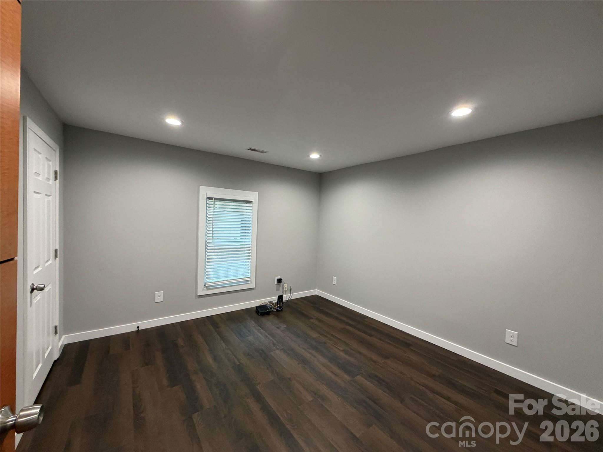 55 S Hildebran Avenue — Newton