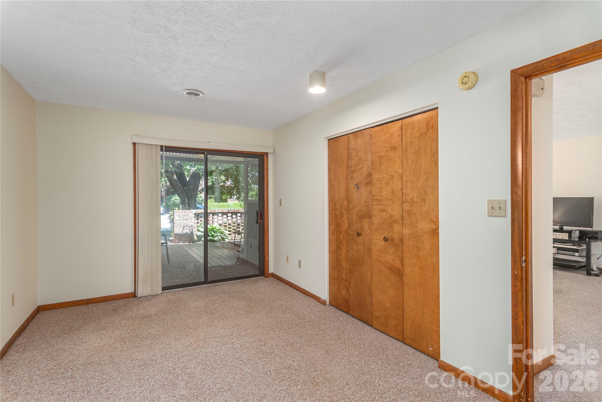 33 Ravencroft Lane #E33 — Asheville