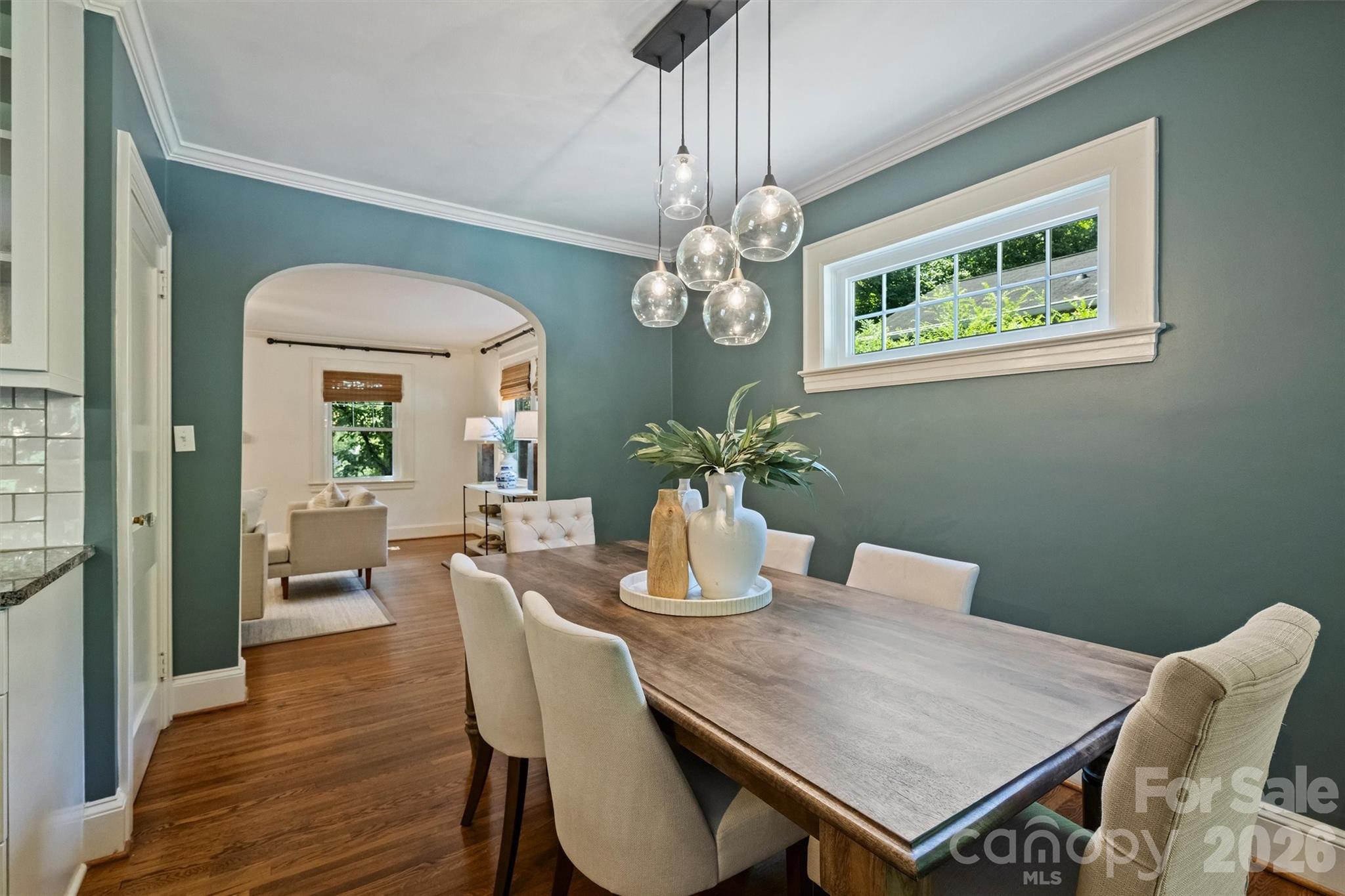 1633 Nassau Boulevard — Charlotte
