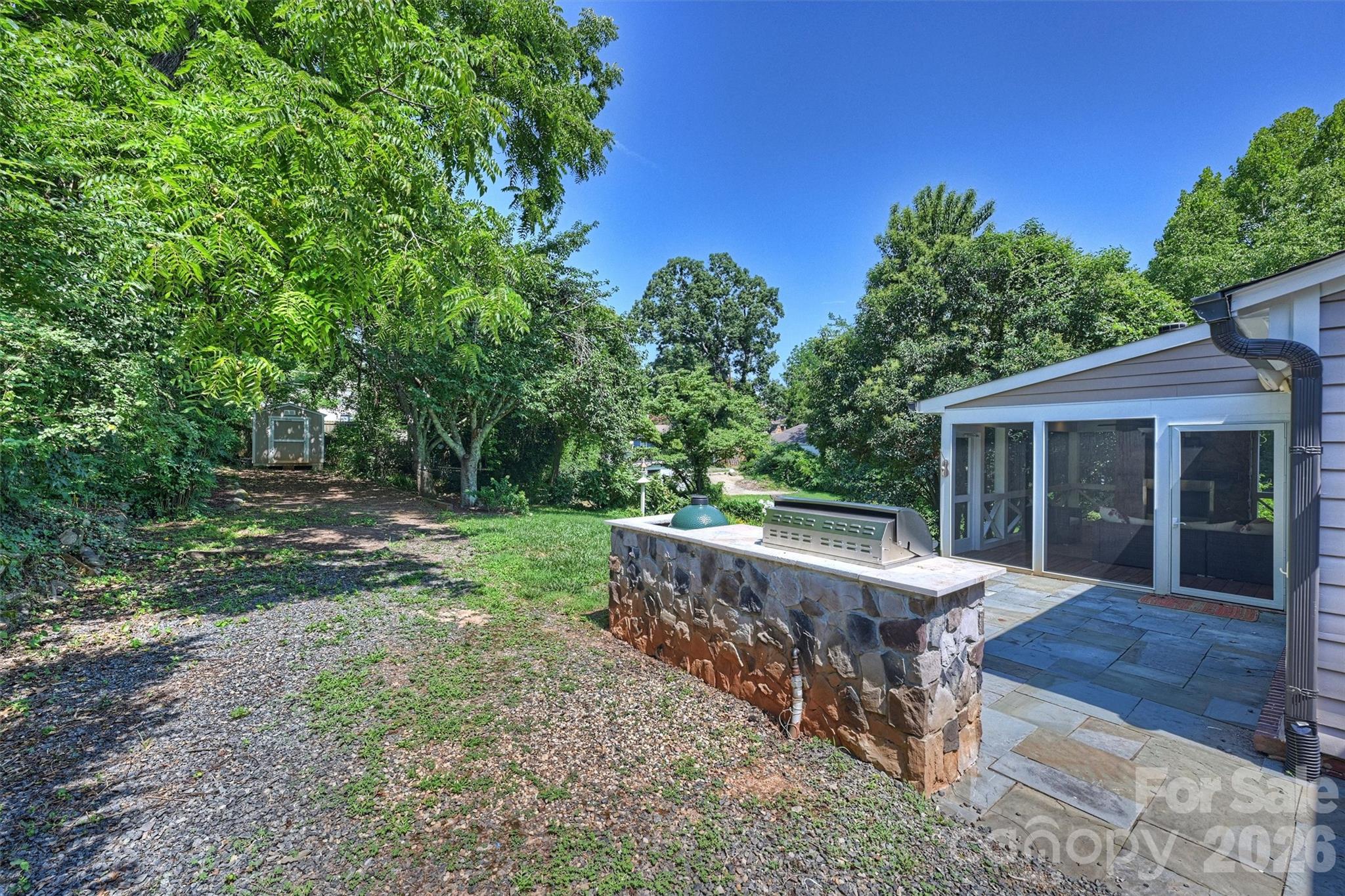 1633 Nassau Boulevard — Charlotte