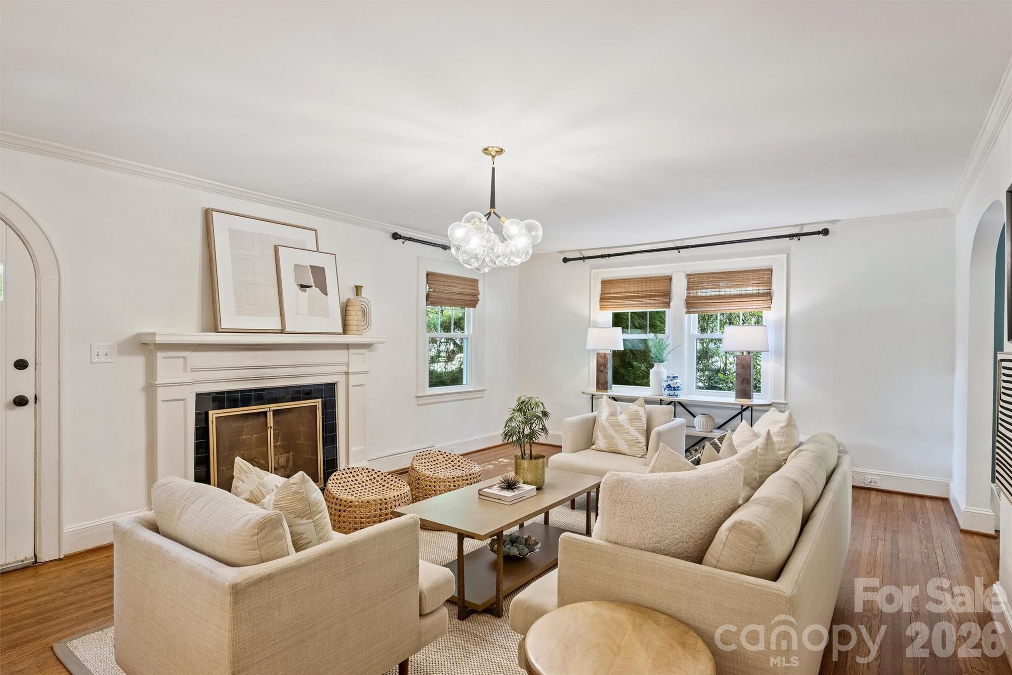 1633 Nassau Boulevard — Charlotte