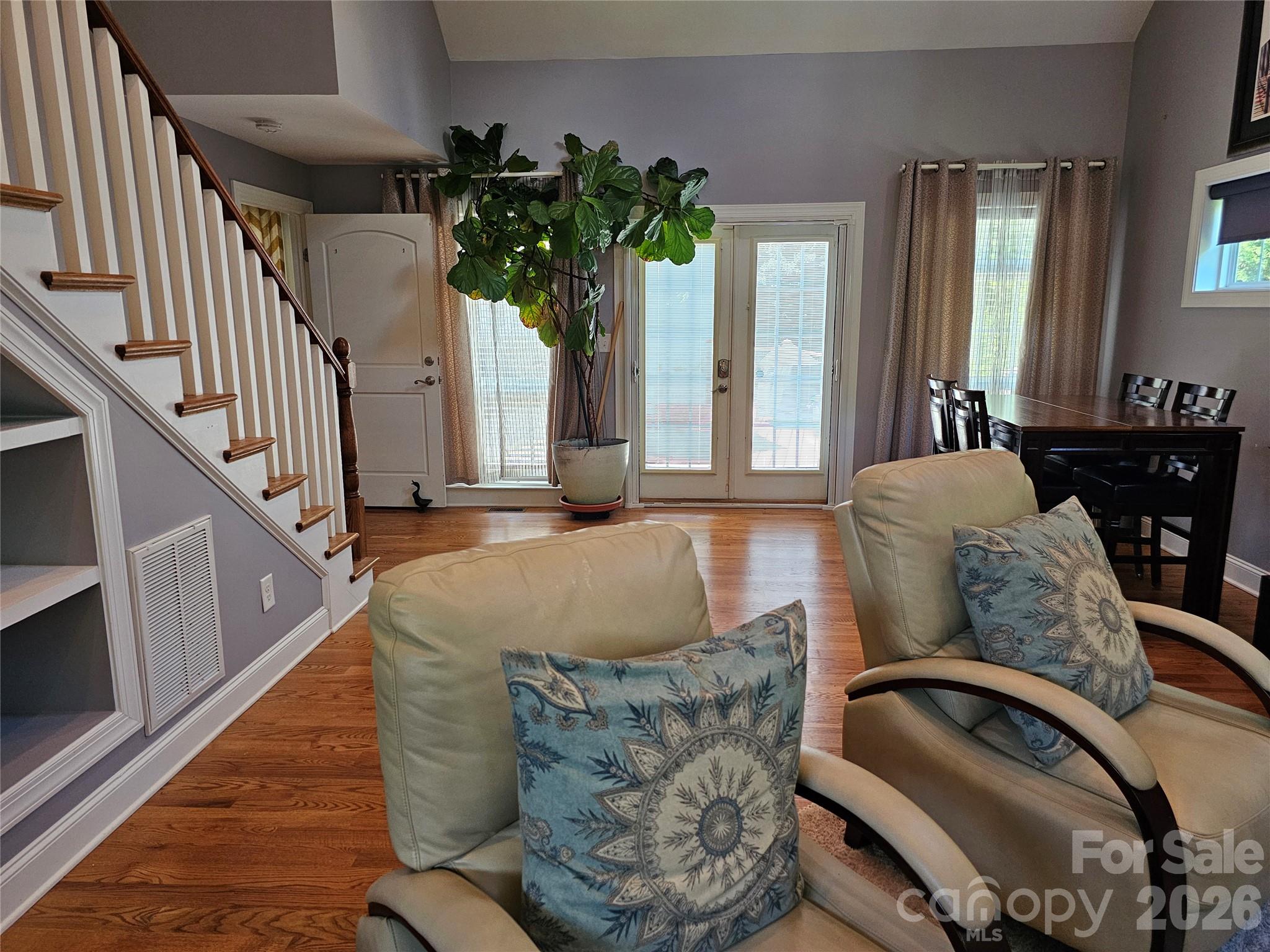 10703 MIDDLE ACRES Road — Charlotte