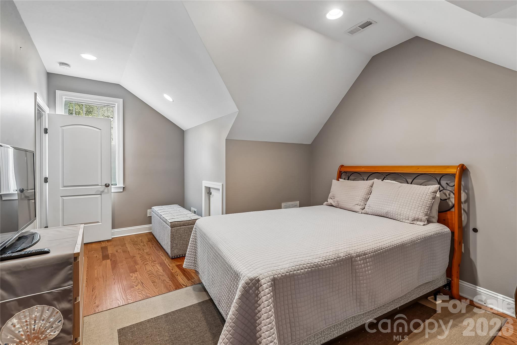 10703 MIDDLE ACRES Road — Charlotte