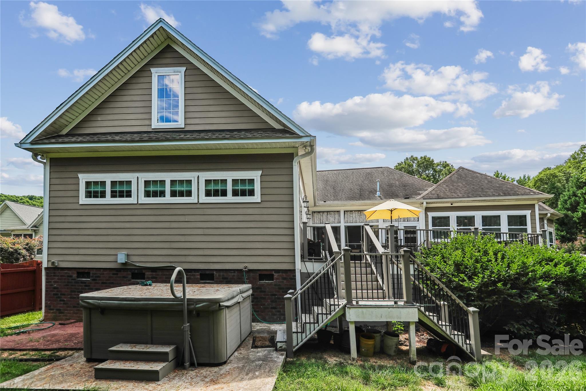 10703 MIDDLE ACRES Road — Charlotte