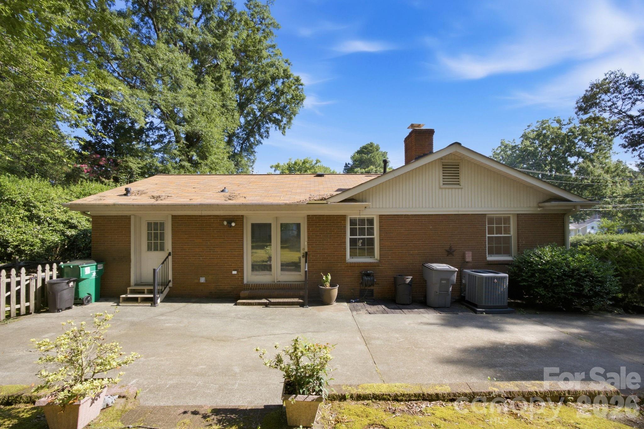 3630 Sulkirk Road #1 — Charlotte