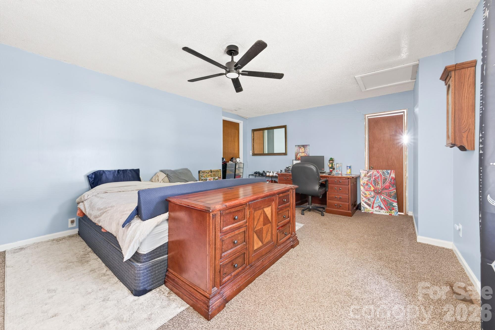 2446 Wood Road — York