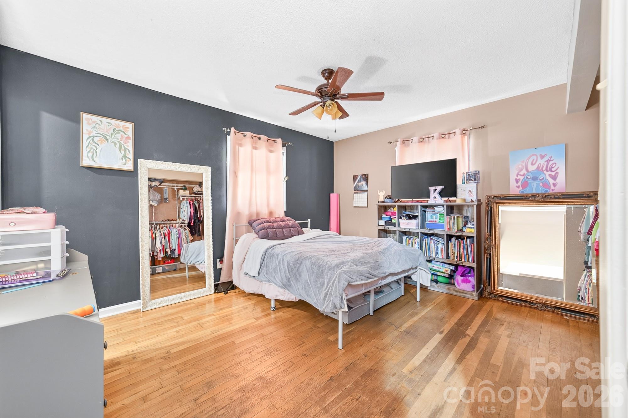2446 Wood Road — York